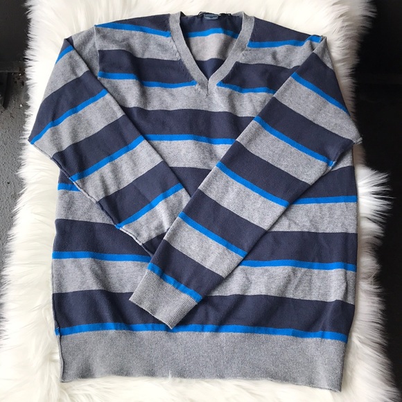 Two vintage stripe sweaters - Picture 4 of 5